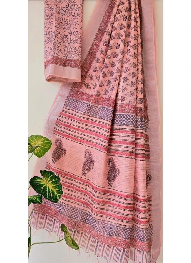 Cotton  Peach Daily Wear Printed Saree